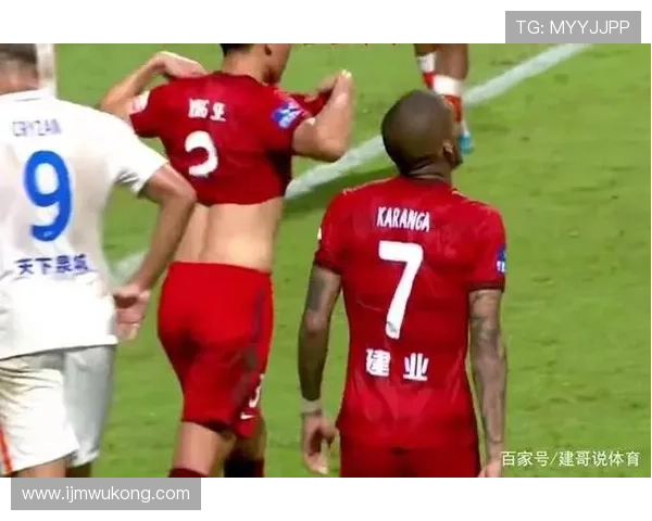 场边替补席红牌判罚规则到底怎么判？这三点必须清楚