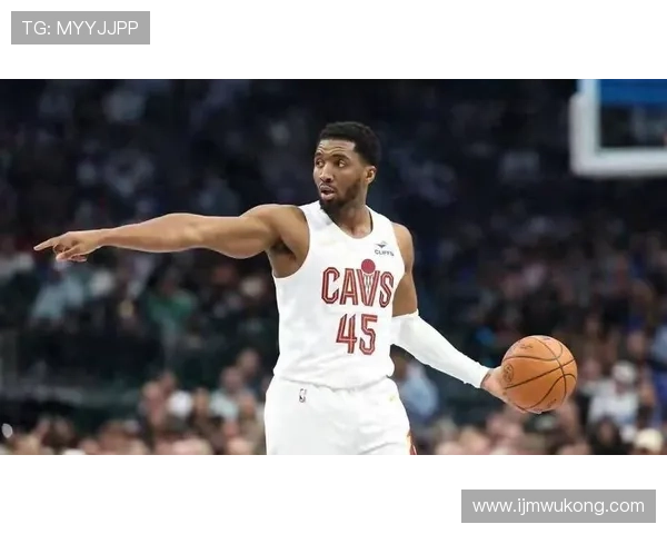 多诺万·米切尔突破带动进攻节奏显著提升球队关键时刻得分效率