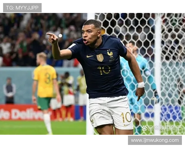 库珀·弗拉格无球跑动创造投篮机会效率超越同队射手