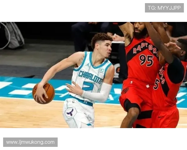 拉梅洛·鲍尔无球跑动占比提升，改变黄蜂进攻结构