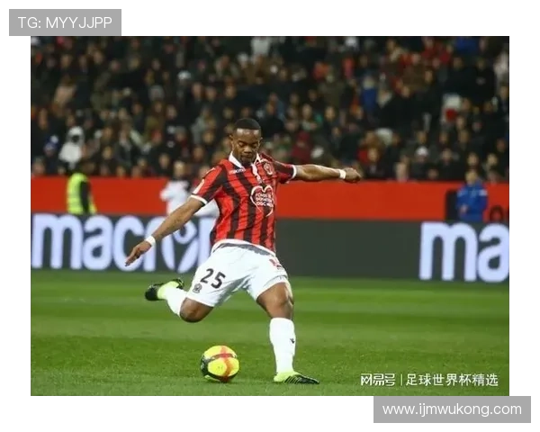 欧战资格赛激战在即基辅迪纳摩加紧演练战术应对强敌 欧战资格赛激战在即基辅迪纳摩加紧演练战术应对强敌